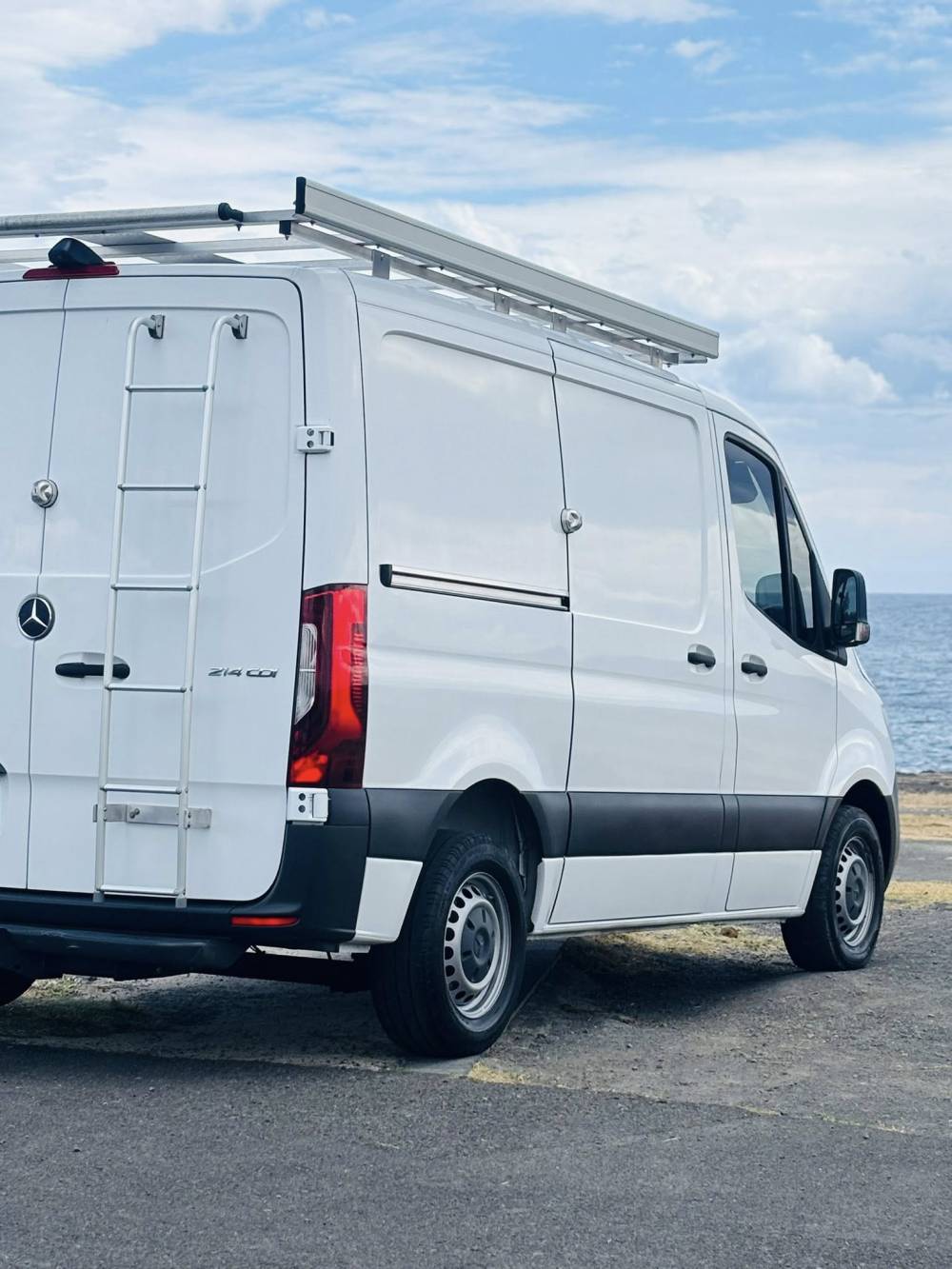 587202270_122225201324264513_7649062975894608066_n