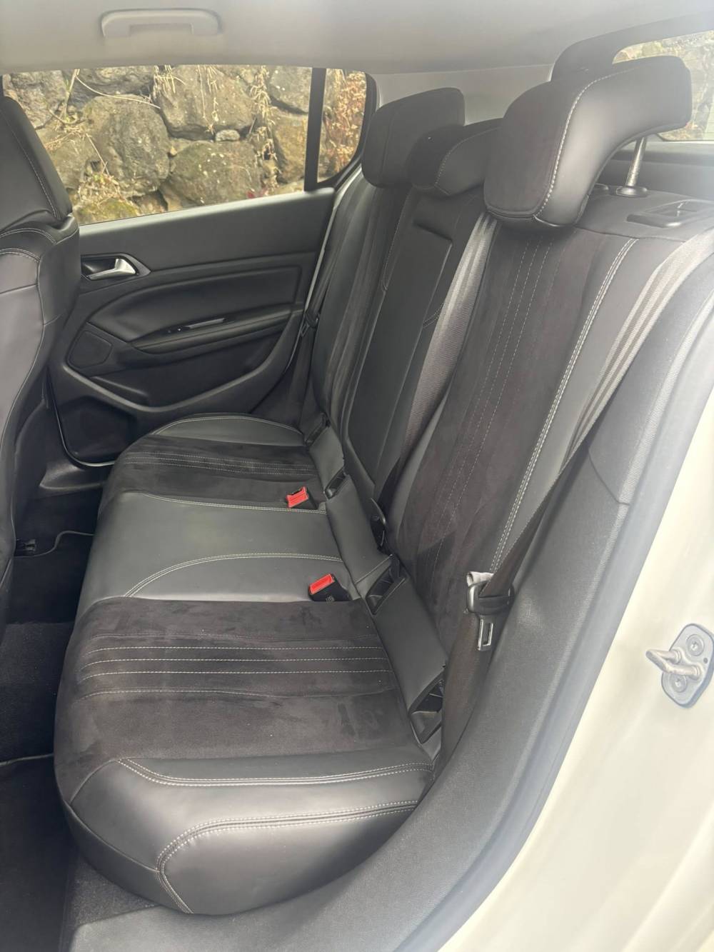 590168364_122225734034264513_1352477218142566488_n