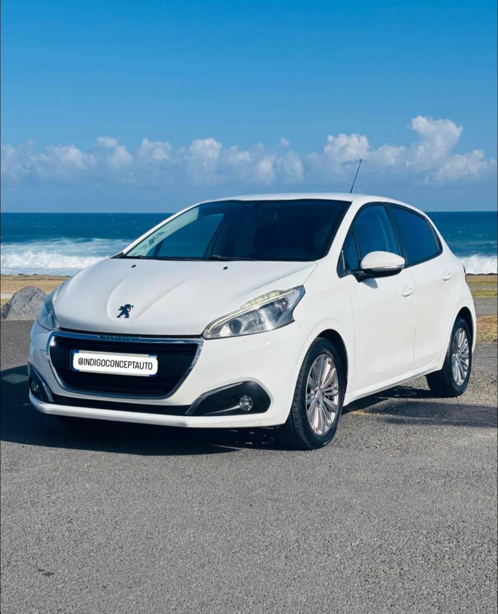 Peugeot 208 1.2 THP 110 CH 5P